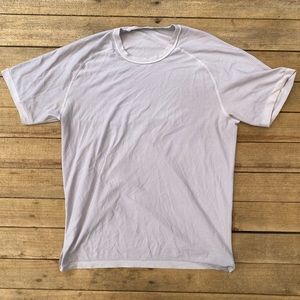 Lululemon Men’s Fresh Form short sleeve t-shirt